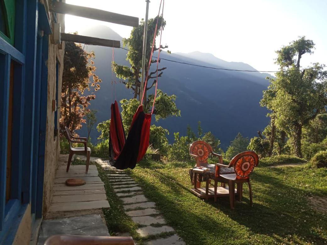 Old Is Gold Mudhouse Lushal Homestay *